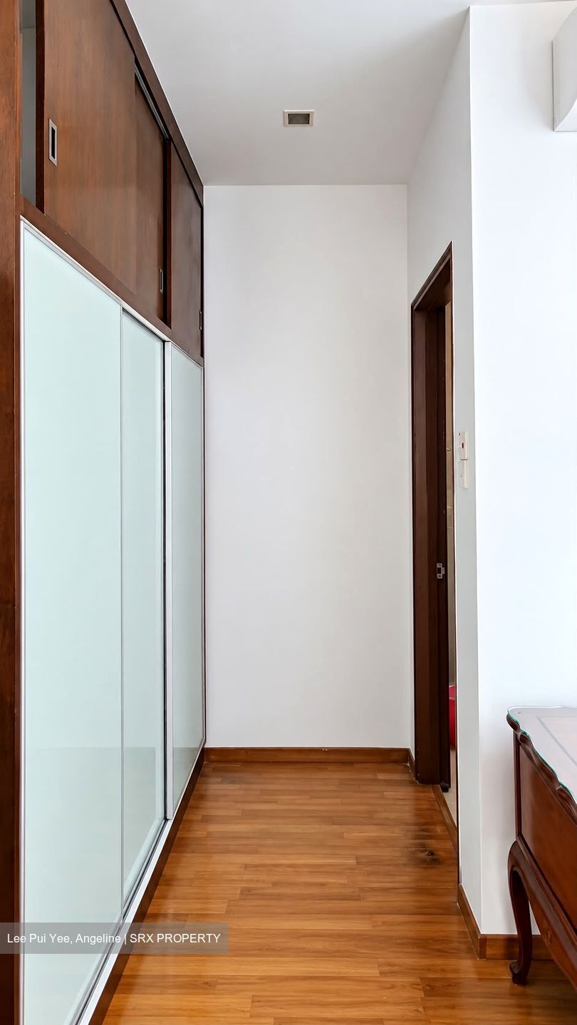 Leith Road (D19), Semi-Detached #628307371